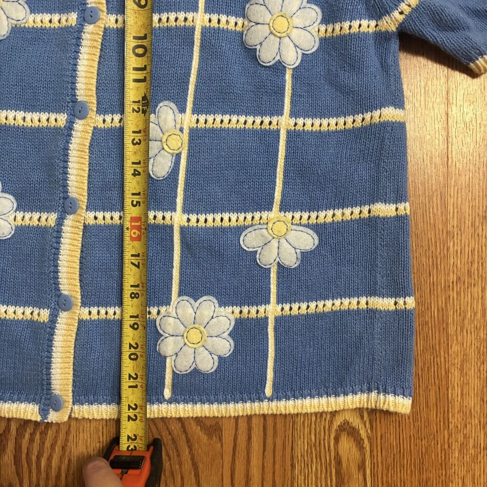Vintage Blue Yellow Floral Daisy Knit Sweater Hand Embroidered M Button Down Top - Picture 3 of 7